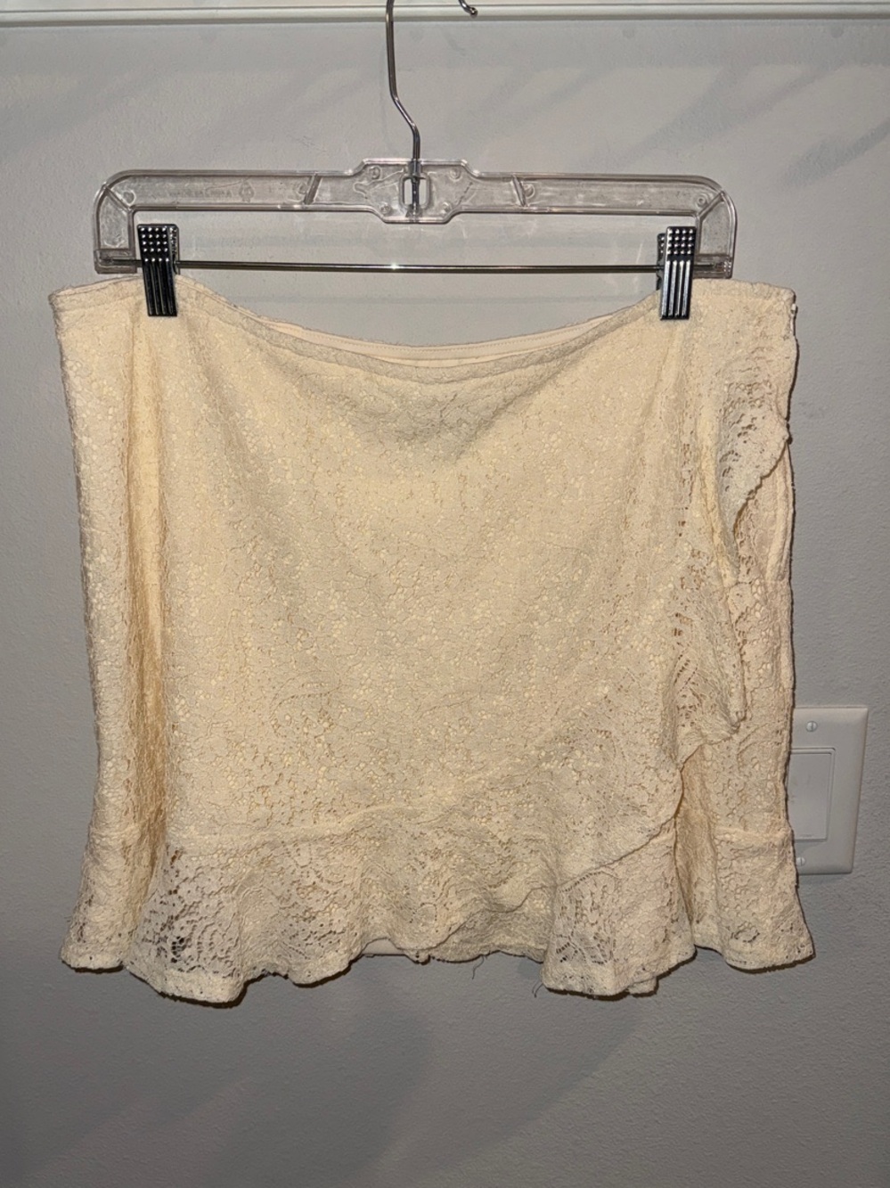 Francesca's Cream Lace Ruffle Mini Skirt XL